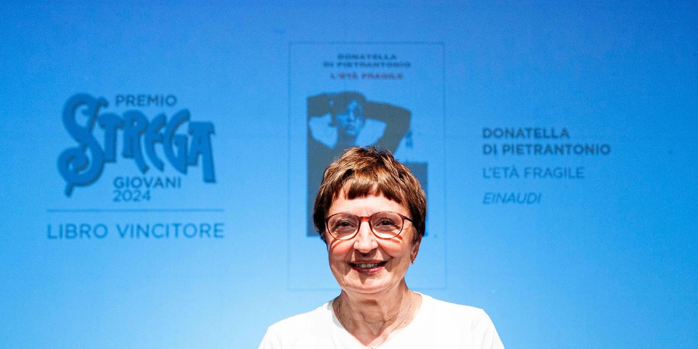 Donatella di Pietrantonio vince il Premio Strega Giovani 2024. Il Presidente del Cepell assegna il Premio Leggiamoci