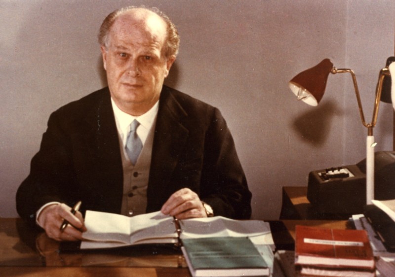 “Il tempo umano: le biblioteche di Adriano Olivetti”. Il 14 novembre a Bologna all’Assemblea ANCI